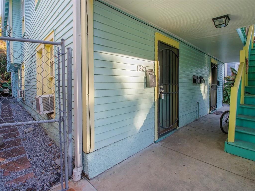 1227 St Roch Avenue, Unit B New Orleans, LA 70117 - Photo 4 of 18