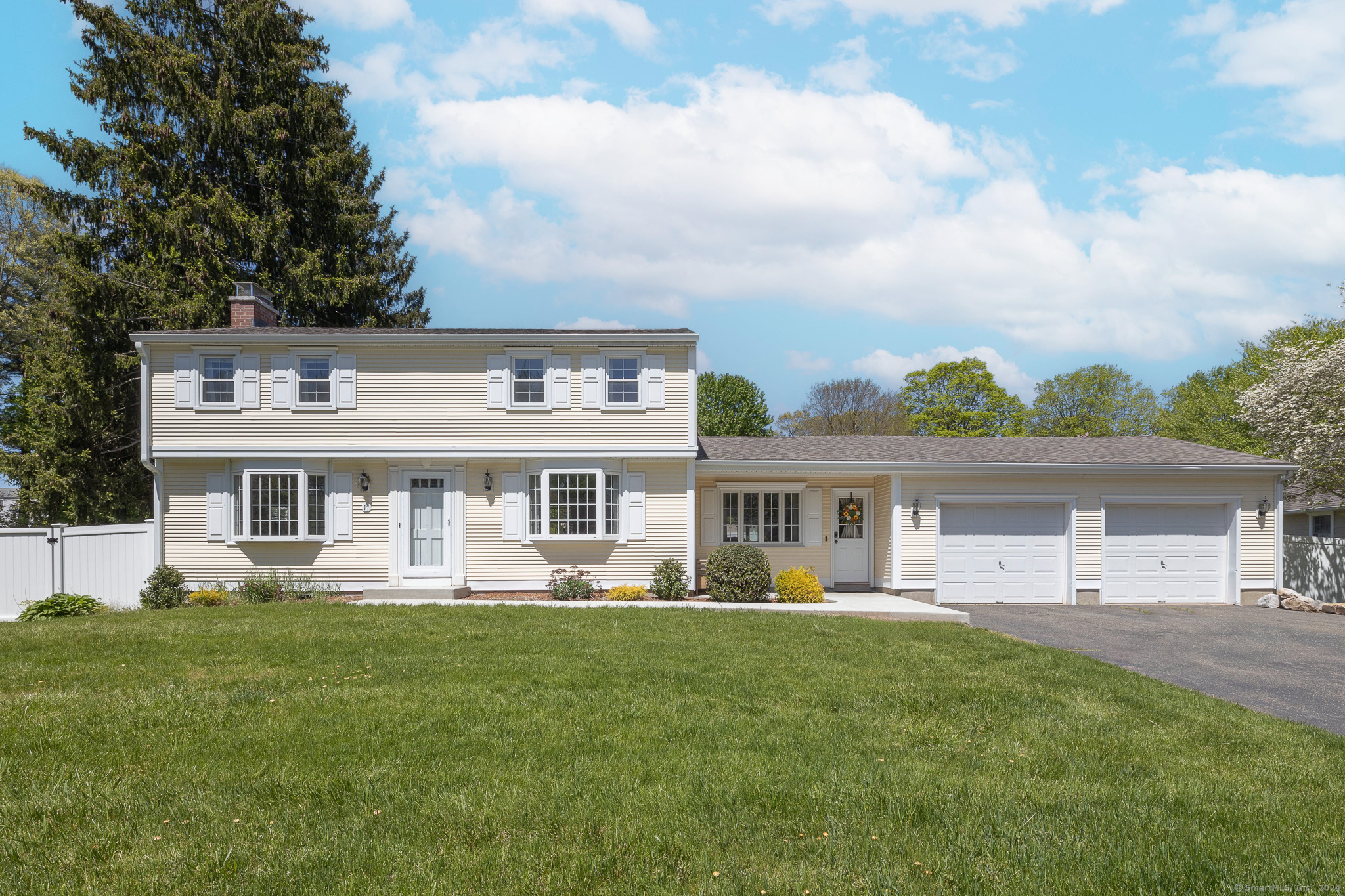 17 Tyler Road Enfield, CT 06082 - Photo 1 of 1 Welcome to 17 Tyler Road!