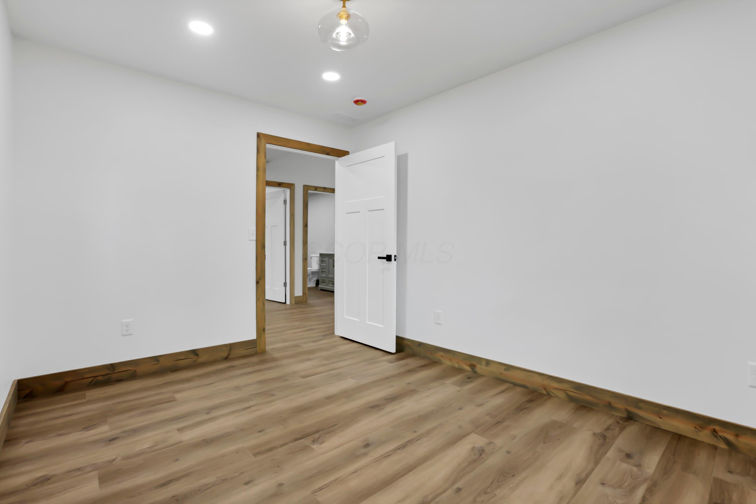 1438 Ragged Ridge Road Frankfort, OH 45628 - Photo 23 of 55 23-print-4E7A7280