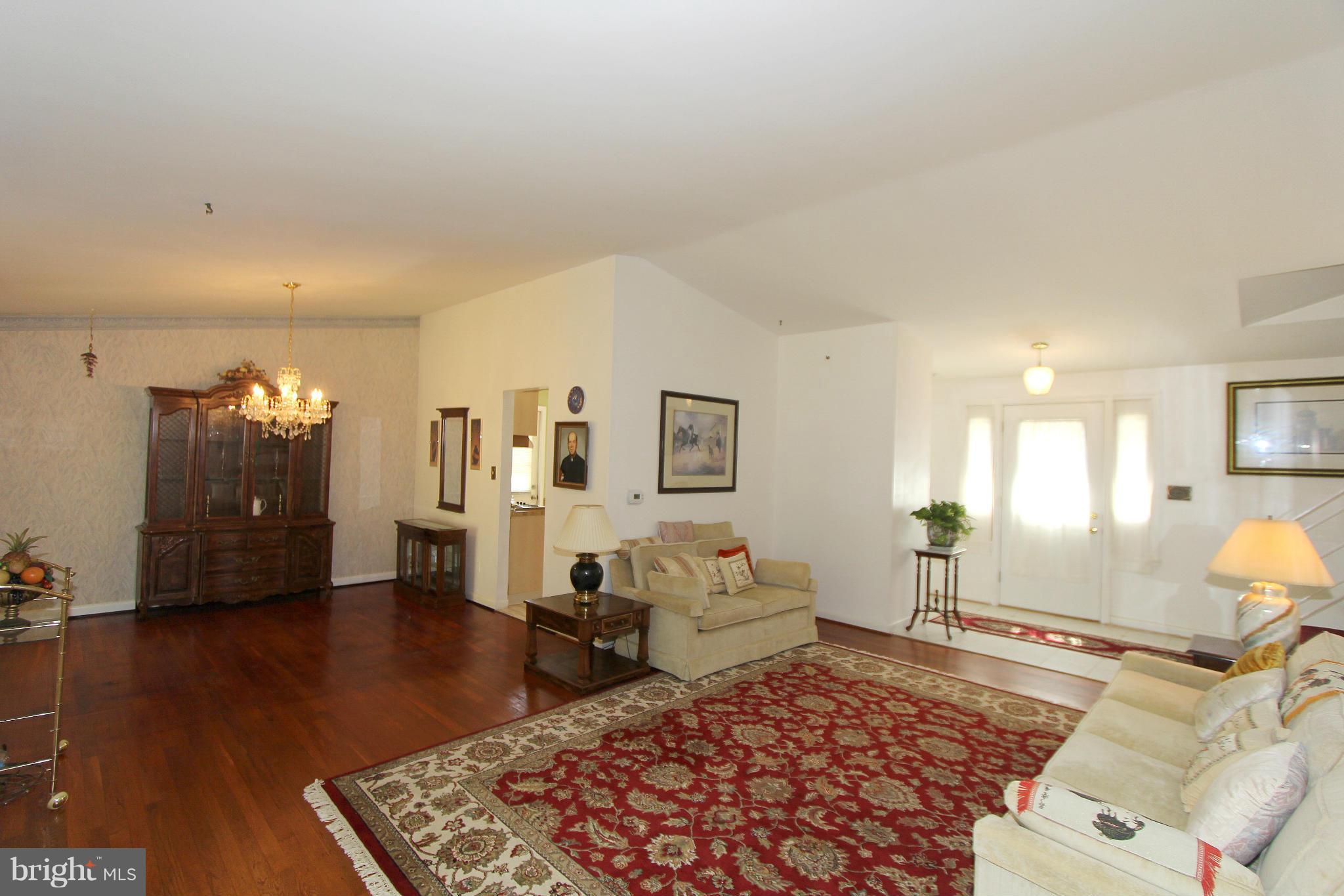 1204 Dunoon Court Silver Spring, MD 20903 - Photo 11 of 30 Main Level