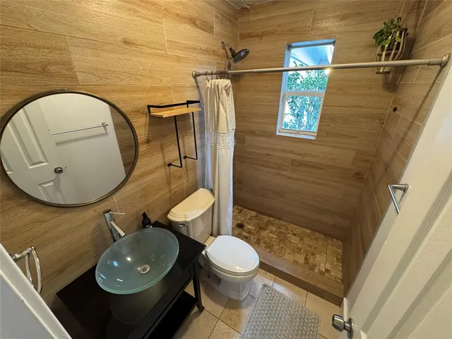 $3,500 | 5216 Northeast 19th Avenue, Pompano Beach, FL 33064