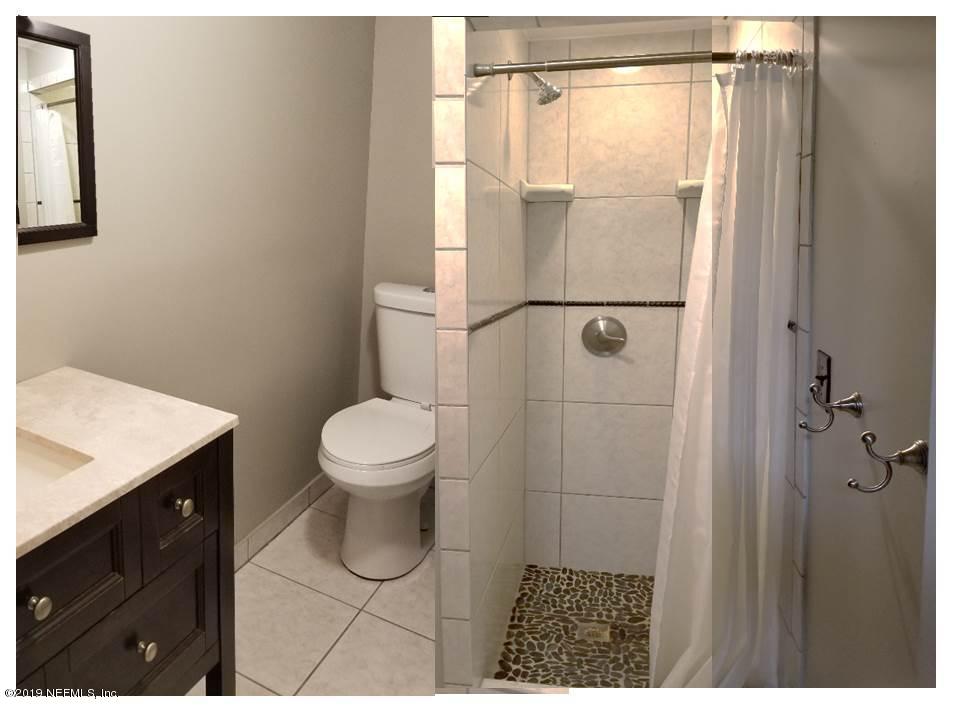 5209 Yellow Water Road Jacksonville, FL 32234 - Photo 14 of 25 2nd bathroom