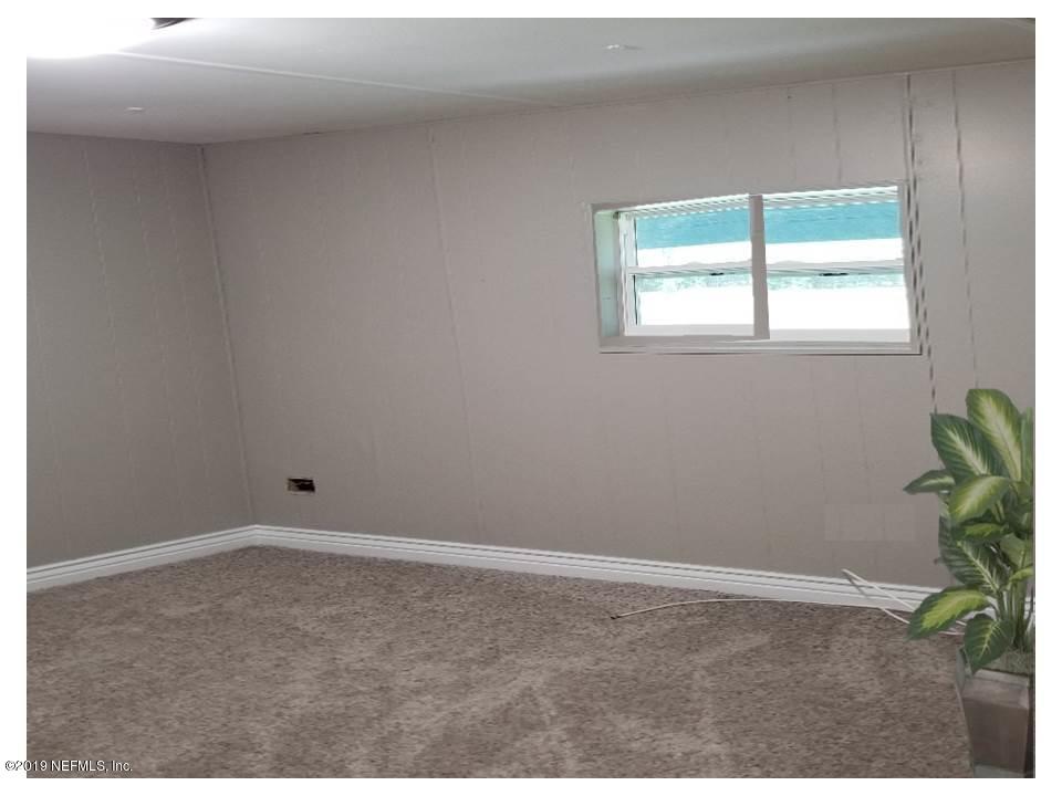 5209 Yellow Water Road Jacksonville, FL 32234 - Photo 15 of 25 3rd bedroom
