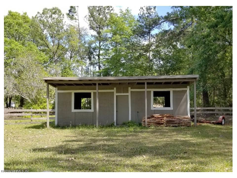 5209 Yellow Water Road Jacksonville, FL 32234 - Photo 21 of 25 2-stall horse barn with tack room