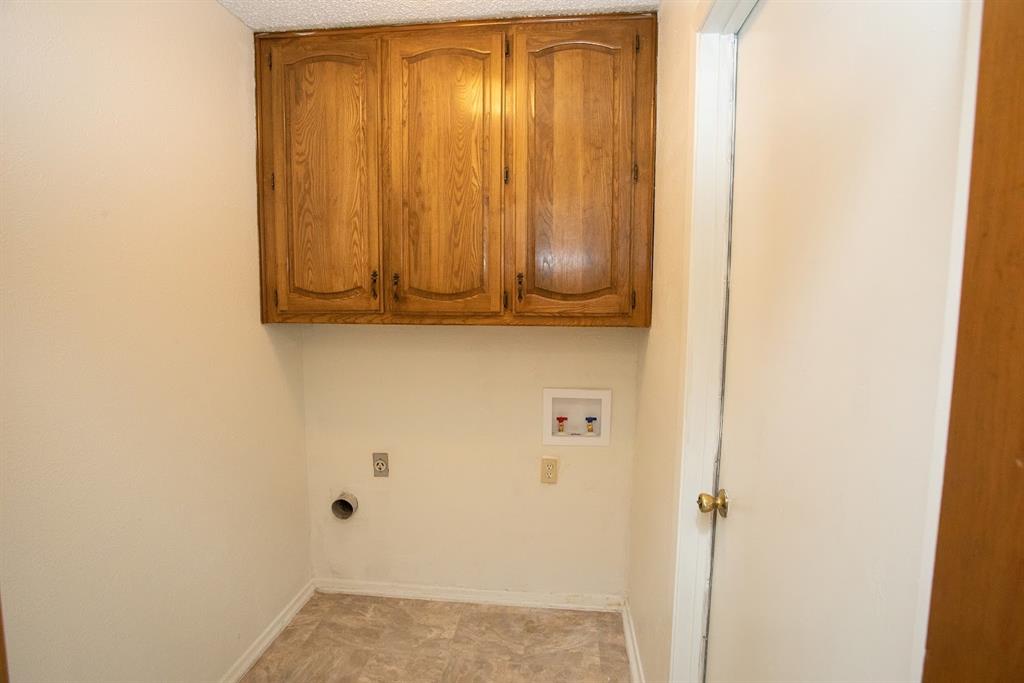 1202 Randy Drive Graham, TX 76450 - Photo 25 of 32 Gallery Image 25