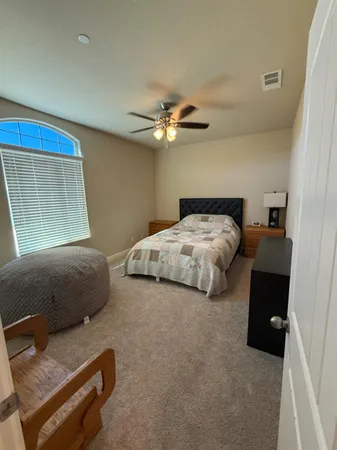 $585,000 | 2003 West Hopkins Way, Hanford, CA 93230