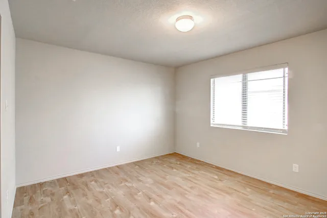 $1,645 | 8915 Ashley Wilkes, San Antonio, TX 78221