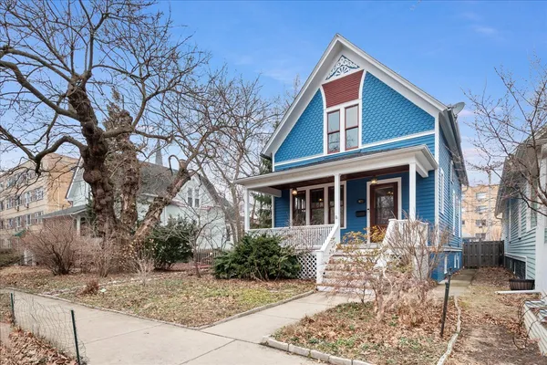 $725,000 | 921 Madison Street, Evanston, IL 60202