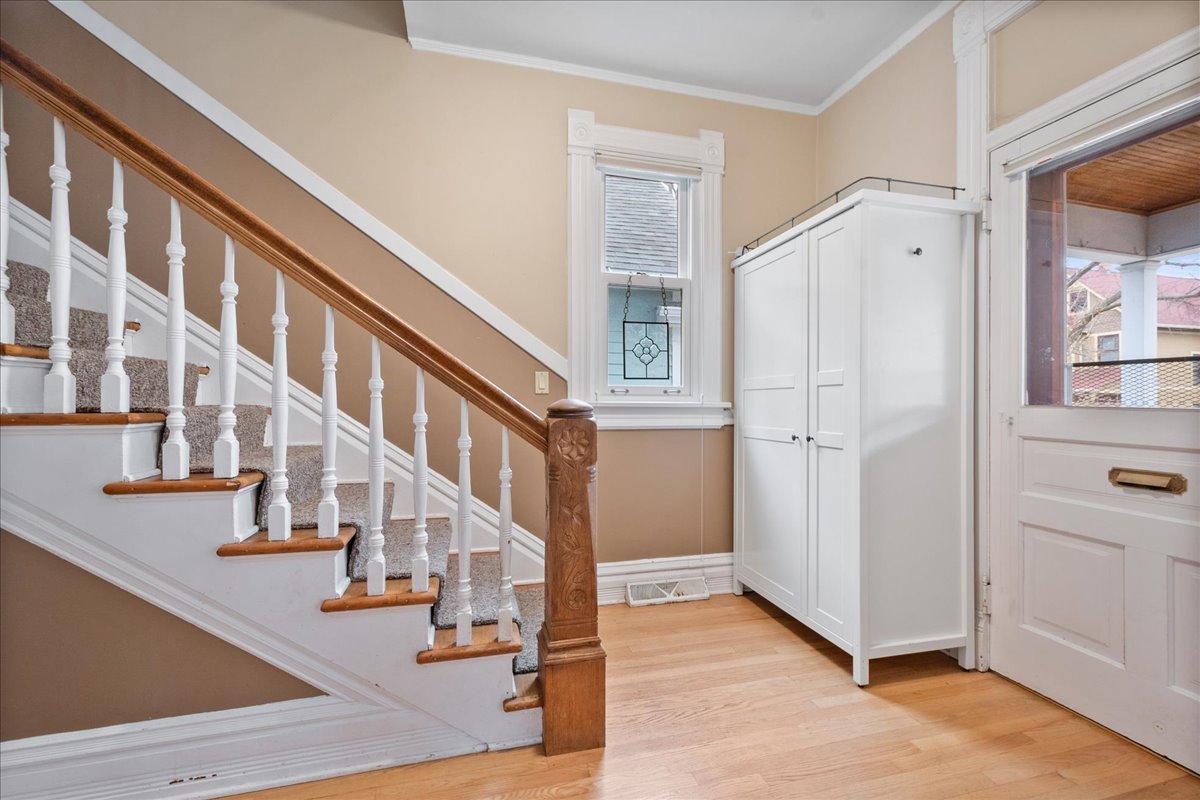 921 Madison Street Evanston, IL 60202 - Photo 5 of 21