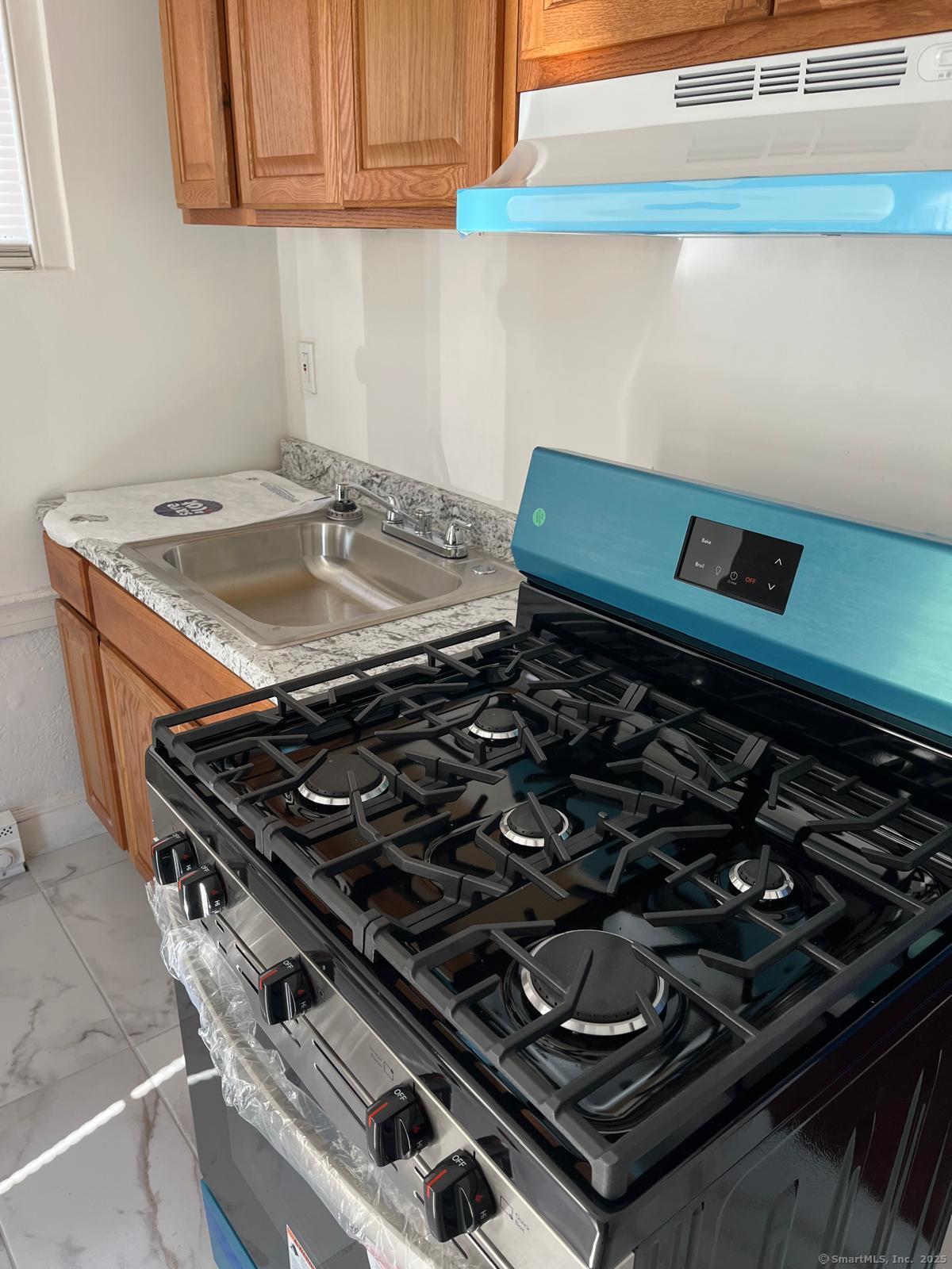 79 1st Street, Unit STUDIO Hamden, CT 06514 - Photo 4 of 11