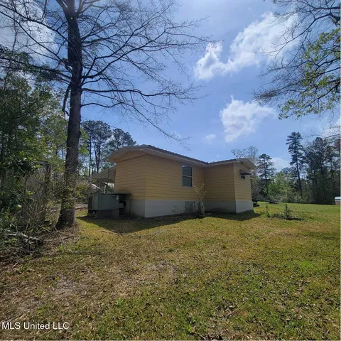 $142,000 | 202 Walker Cemetery Road, Perkinston, MS 39573