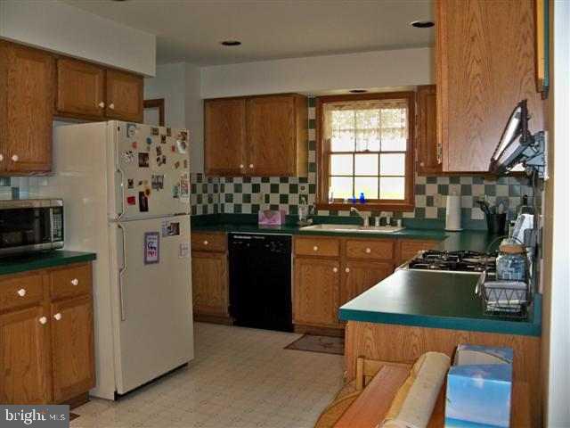 48 Spangler Road Halifax, PA 17032 - Photo 7 of 25