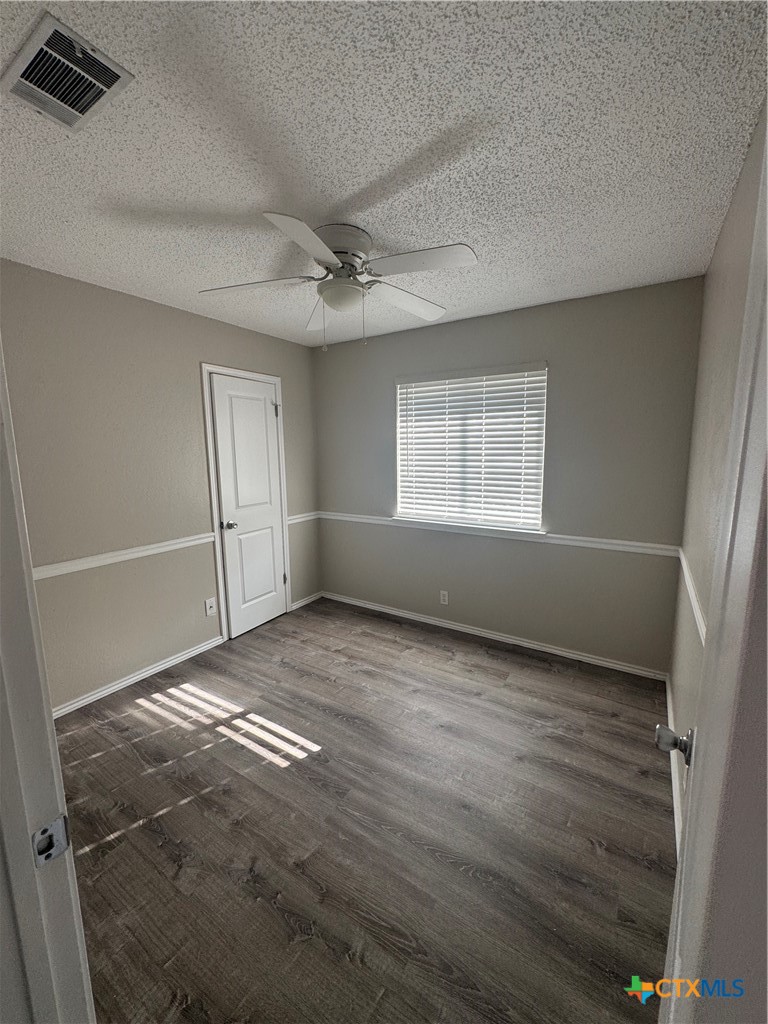 2810 Daniel Boone Trail Temple, TX 76502 - Photo 8 of 18 a view of an empty room with a window