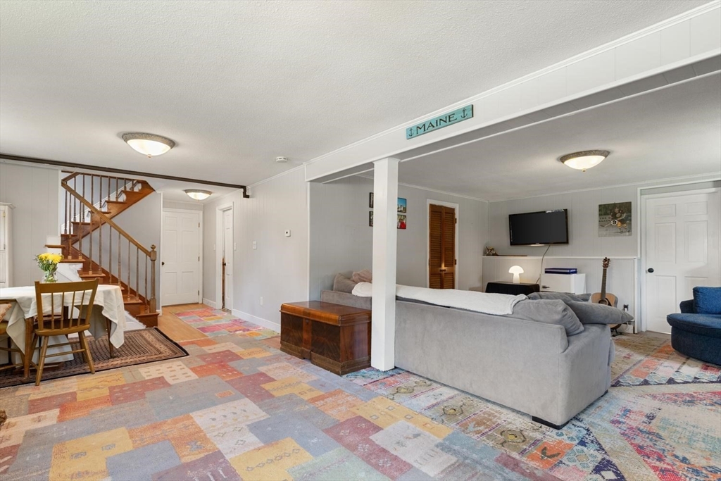 5 Paradise Road Beverly, MA 01915 - Photo 25 of 37