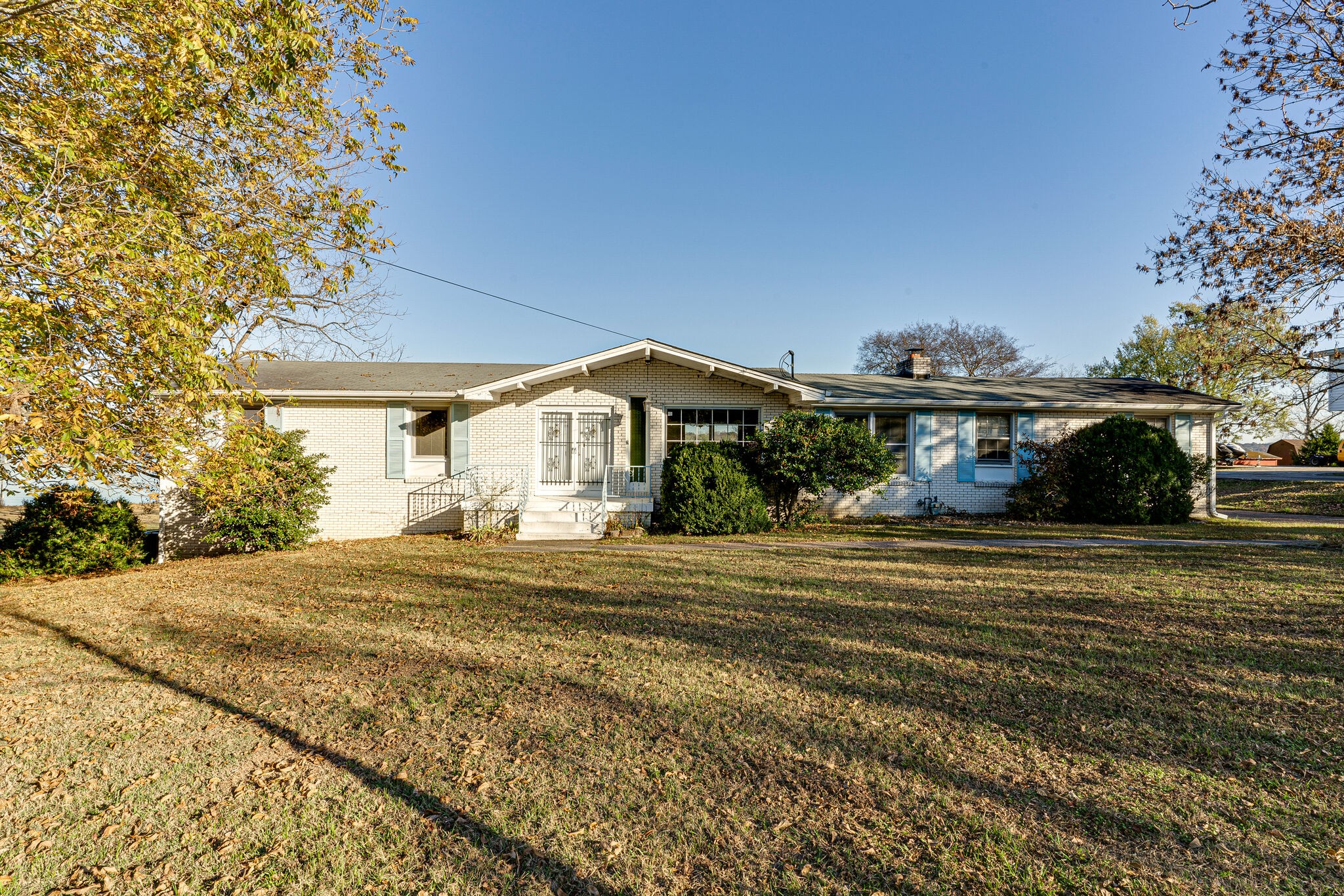 405 Sanders Ferry Road Hendersonville, TN 37075 - Photo 3 of 49 Gallery Image 3