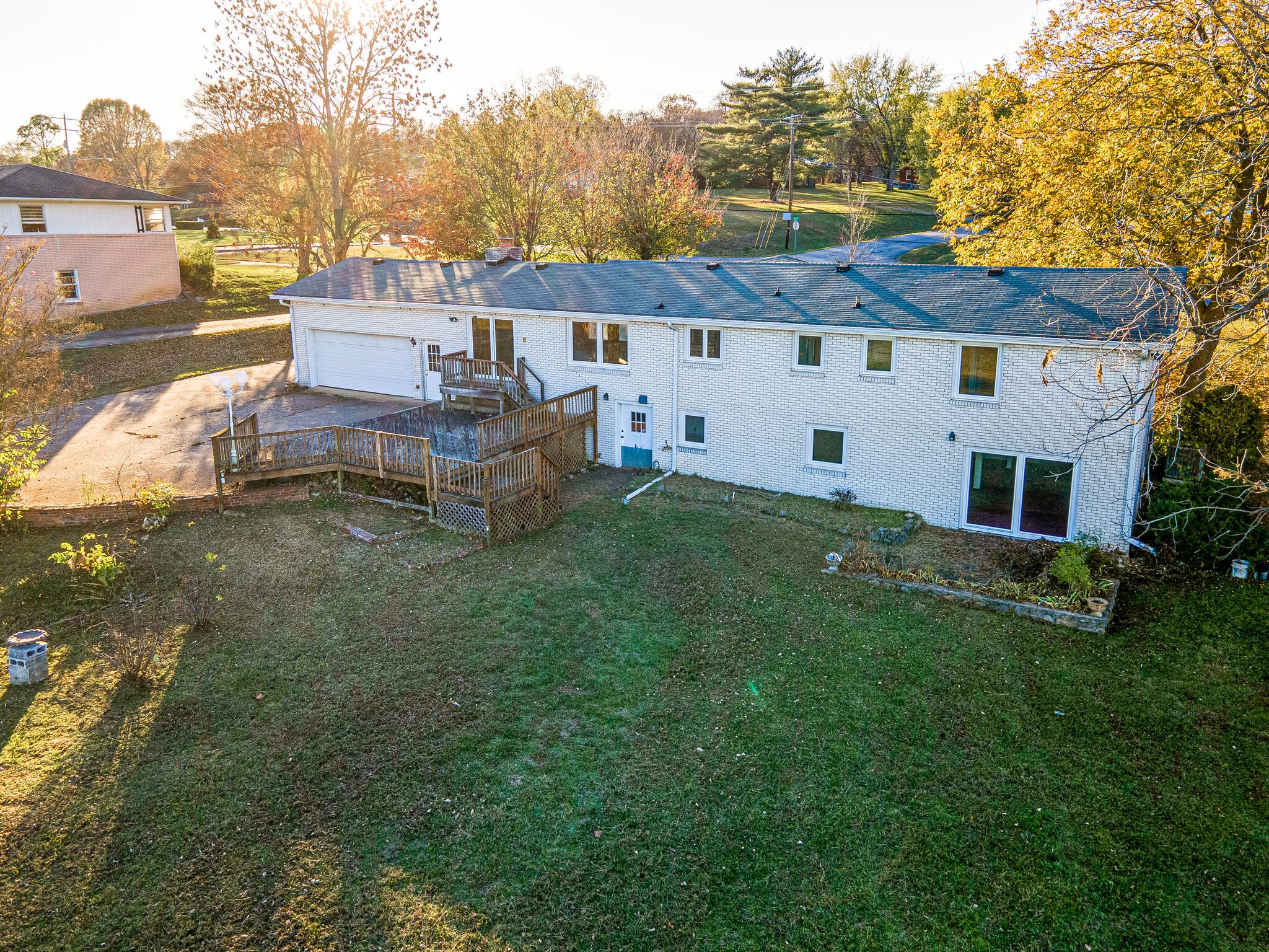 405 Sanders Ferry Road Hendersonville, TN 37075 - Photo 7 of 49 Gallery Image 7