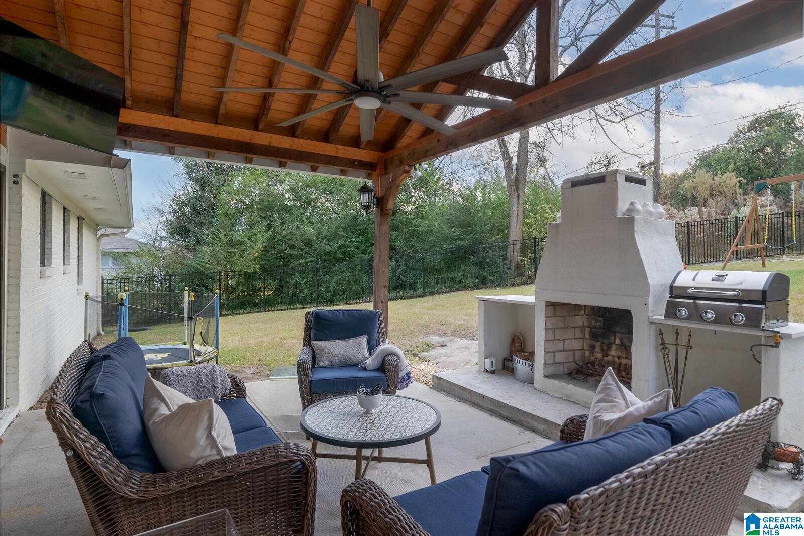 724 Rockbridge Road Vestavia Hills, AL 35216 - Photo 30 of 34