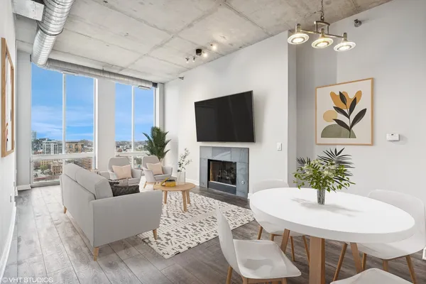 $3,900 | 720 North Larrabee Street, Unit 1609, Chicago, IL 60654