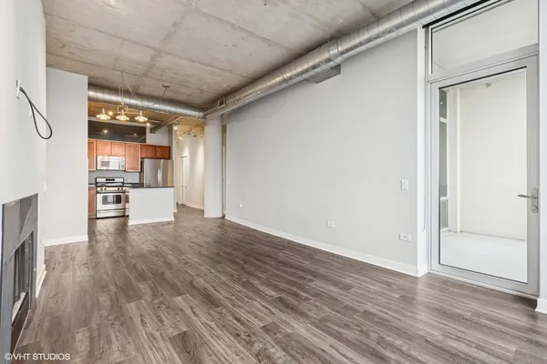 $3,900 | 720 North Larrabee Street, Unit 1609, Chicago, IL 60654