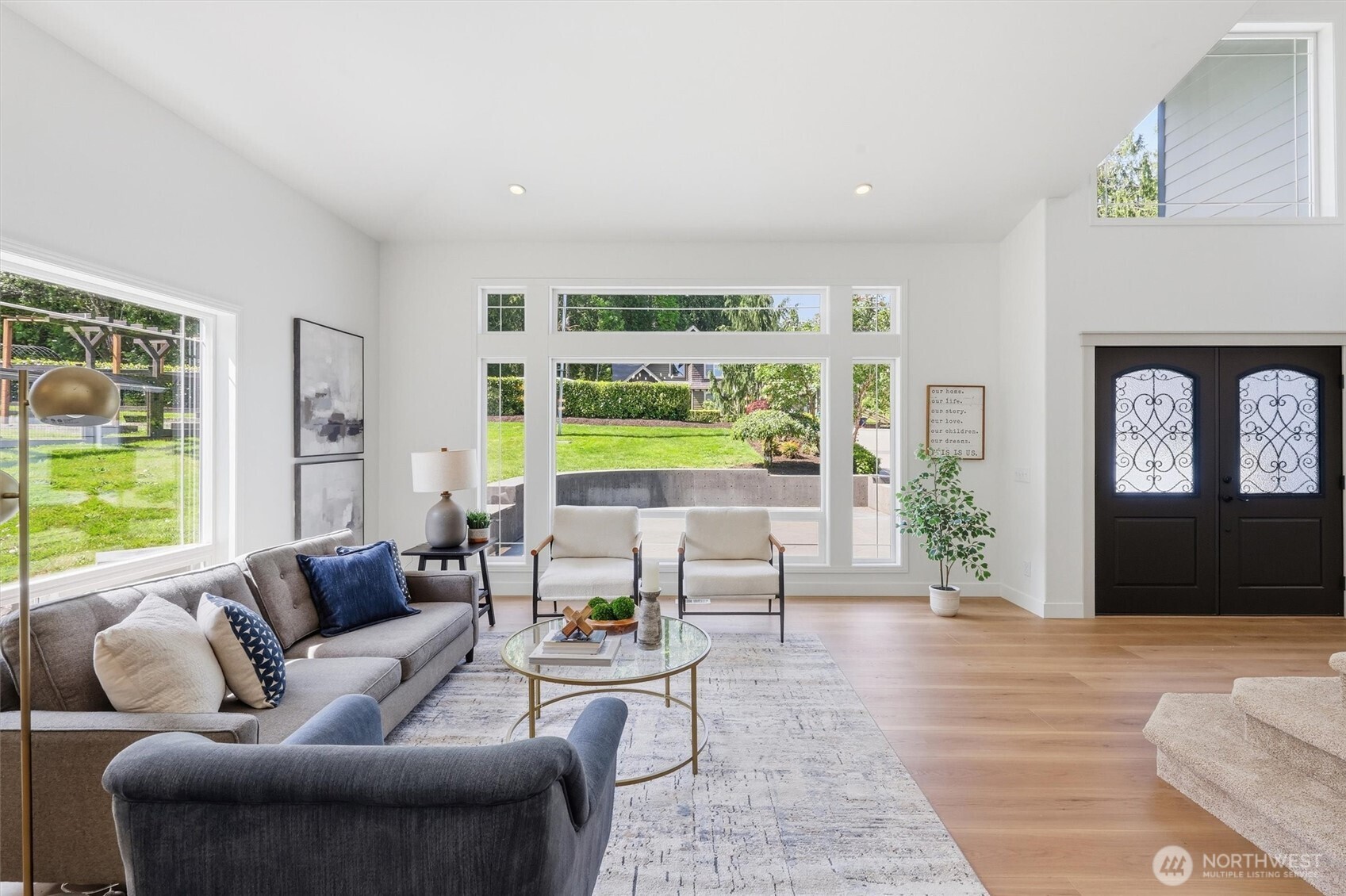 5523 East Wishon Road Snohomish, WA 98290 - Photo 4 of 39 a living room with furniture and a large window