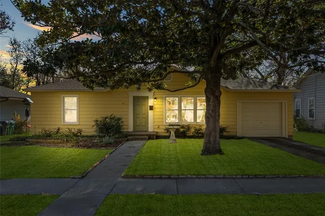 $259,900 | 617 Emery Street, Denton, TX 76201