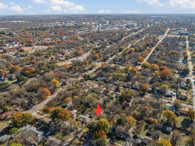 $259,900 | 617 Emery Street, Denton, TX 76201