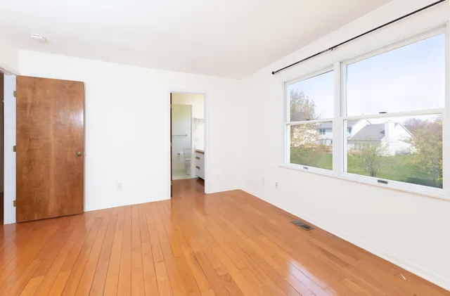 $490,000 | 3126 Fairhaven Court, Ann Arbor, MI 48105