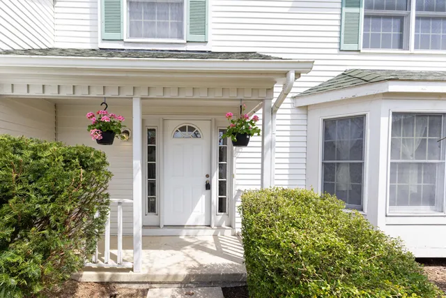 $490,000 | 3126 Fairhaven Court, Ann Arbor, MI 48105