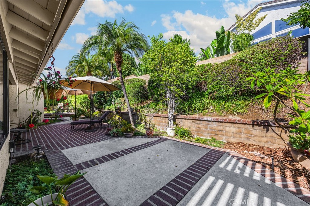2959 Bluebell Avenue Brea, CA 92821 - Photo 20 of 22 a view of an outdoor space with seating