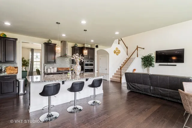 $849,000 | 1 Sherman Court, Hawthorn Woods, IL 60047