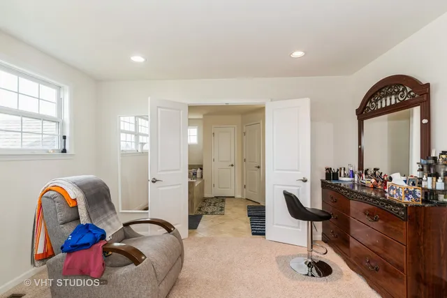 $849,000 | 1 Sherman Court, Hawthorn Woods, IL 60047