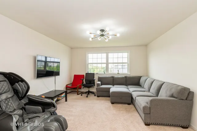 $849,000 | 1 Sherman Court, Hawthorn Woods, IL 60047