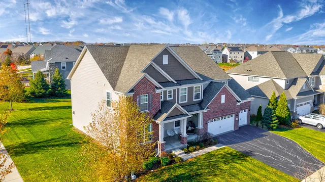 $849,000 | 1 Sherman Court, Hawthorn Woods, IL 60047