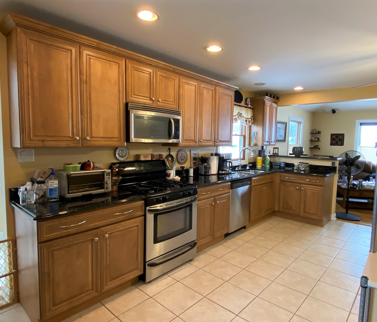 10955 Princess Avenue Chicago Ridge, IL 60415 - Photo 10 of 14