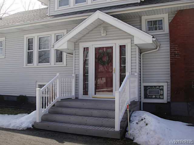 1 Ferndale Road Amherst, NY 14221 - Photo 1 of 1 Exterior Front