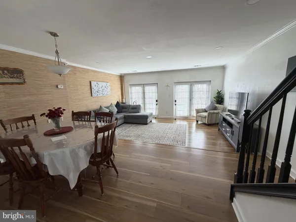 $365,000 | 3912 Chesterwood Drive, Unit 3912, Silver Spring, MD 20906
