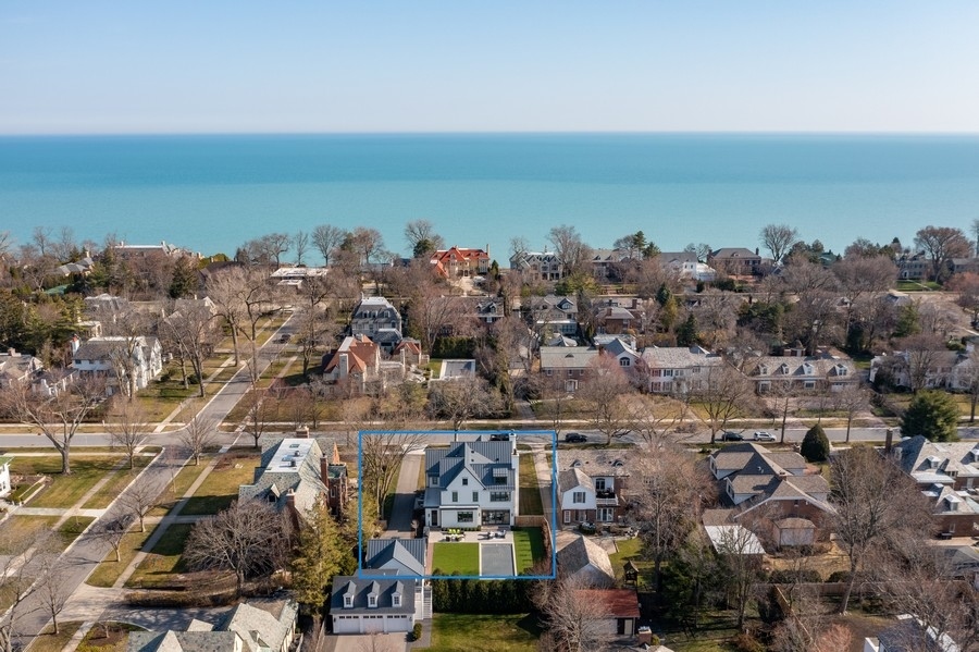 240 Raleigh Road Kenilworth, IL 60043 - Photo 4 of 71