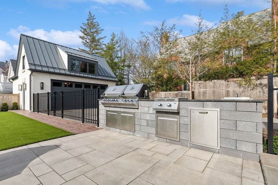 240 Raleigh Road Kenilworth, IL 60043 - Photo 65 of 71