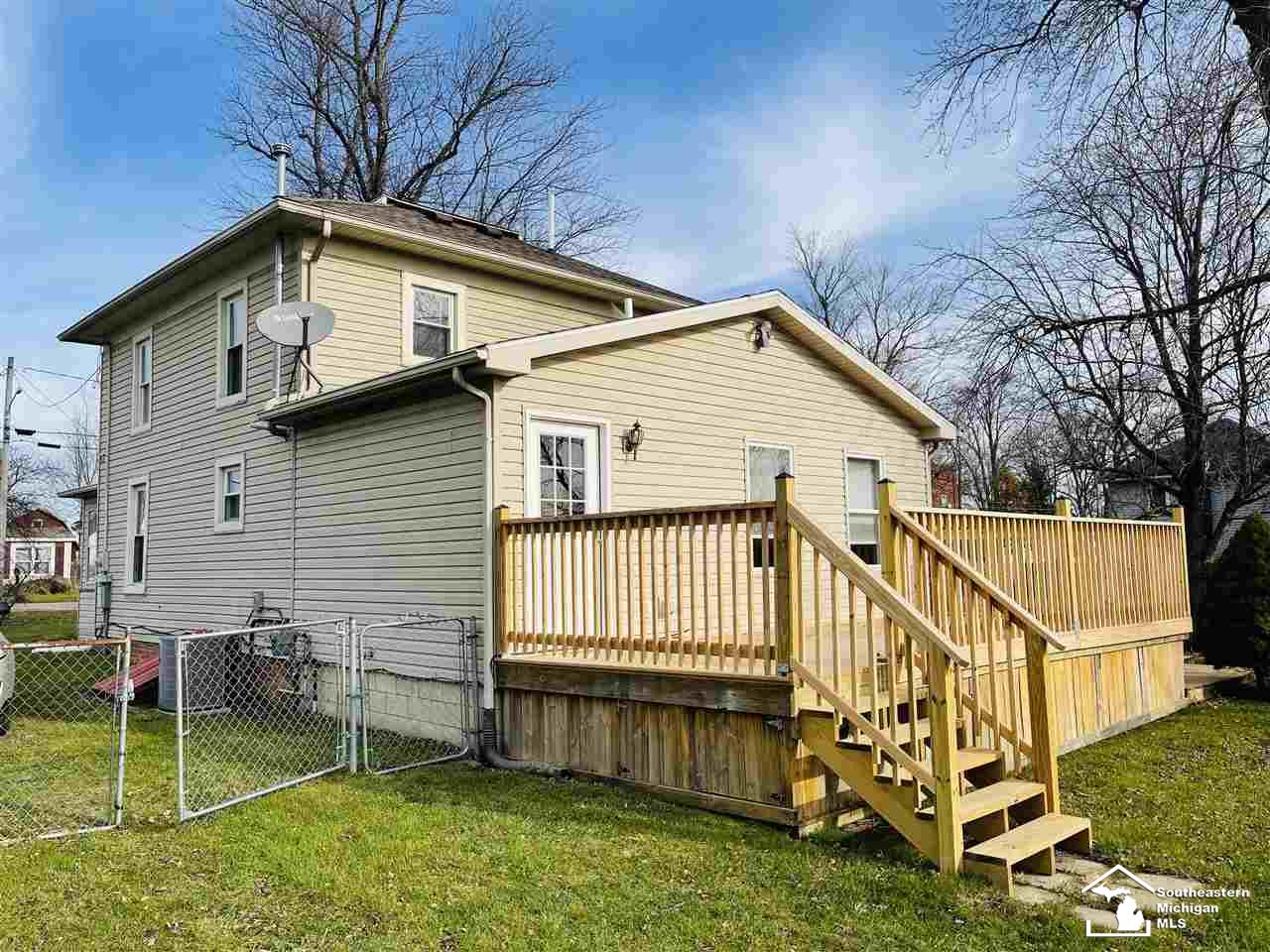 5653 Holloway Road Britton, MI 49229 - Photo 4 of 28 50061539-3.JPG