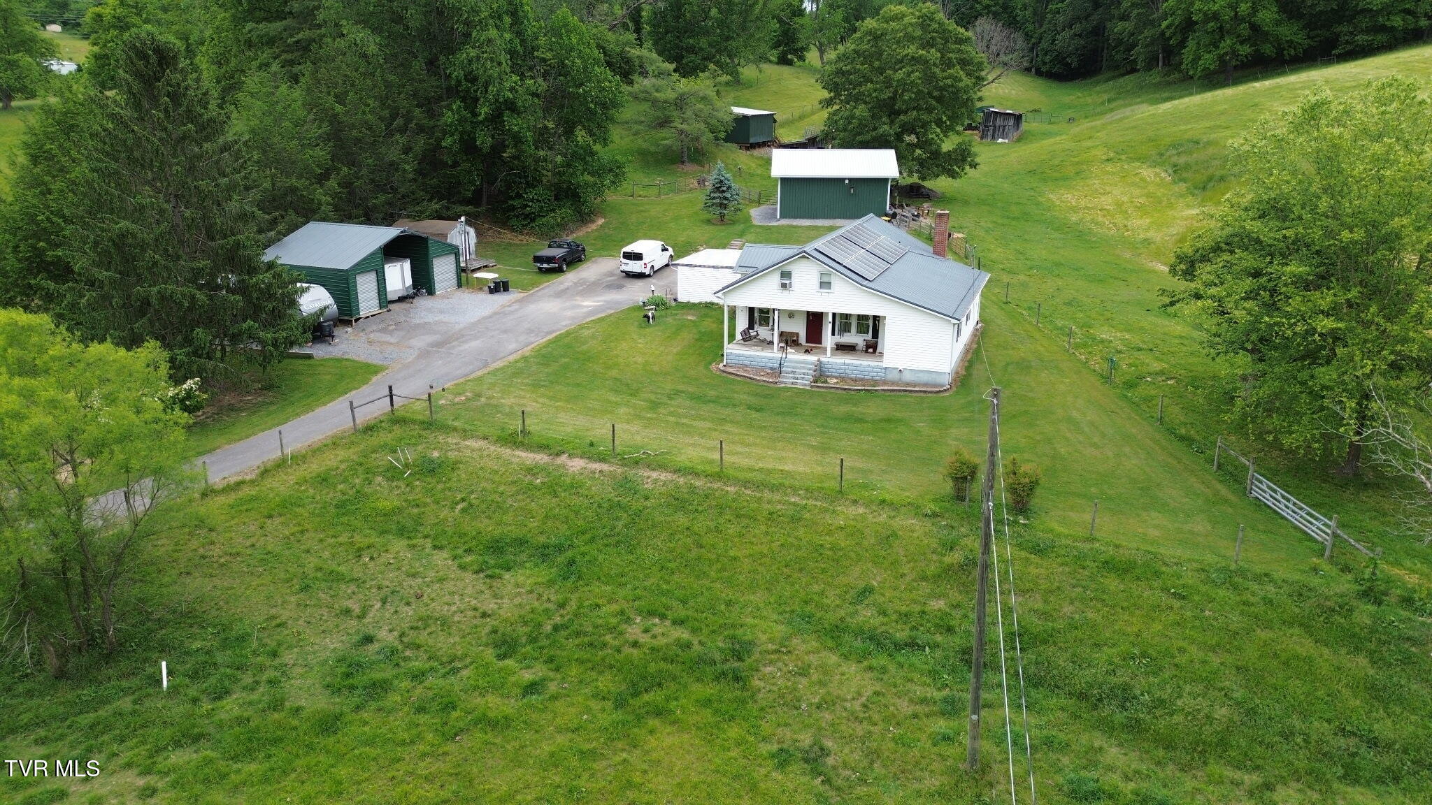 12075 Goose Creek Road Bristol, VA 24202 - Photo 2 of 71 IMG_20250429_143641 (2)