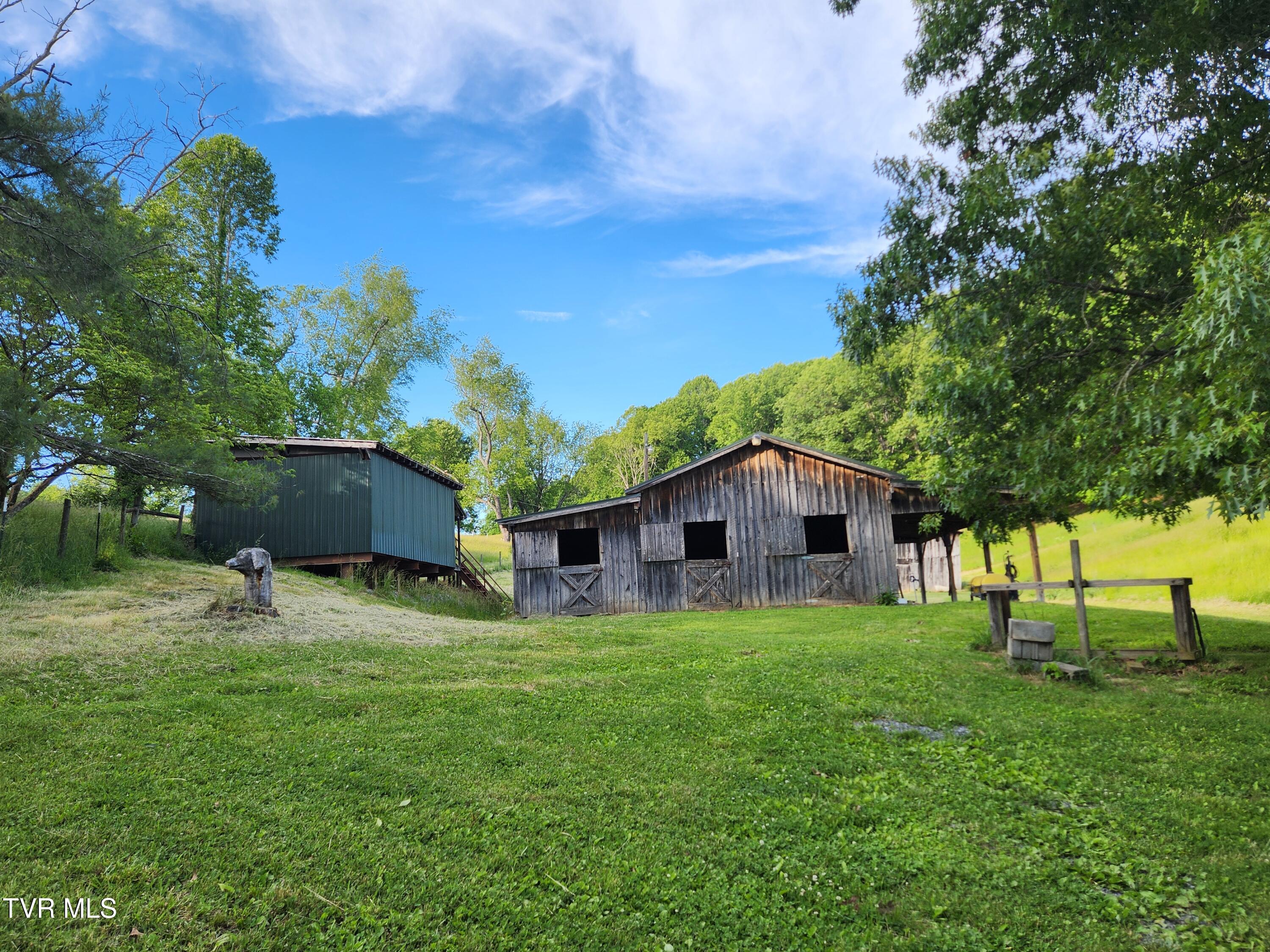 12075 Goose Creek Road Bristol, VA 24202 - Photo 49 of 71 20250523_184129