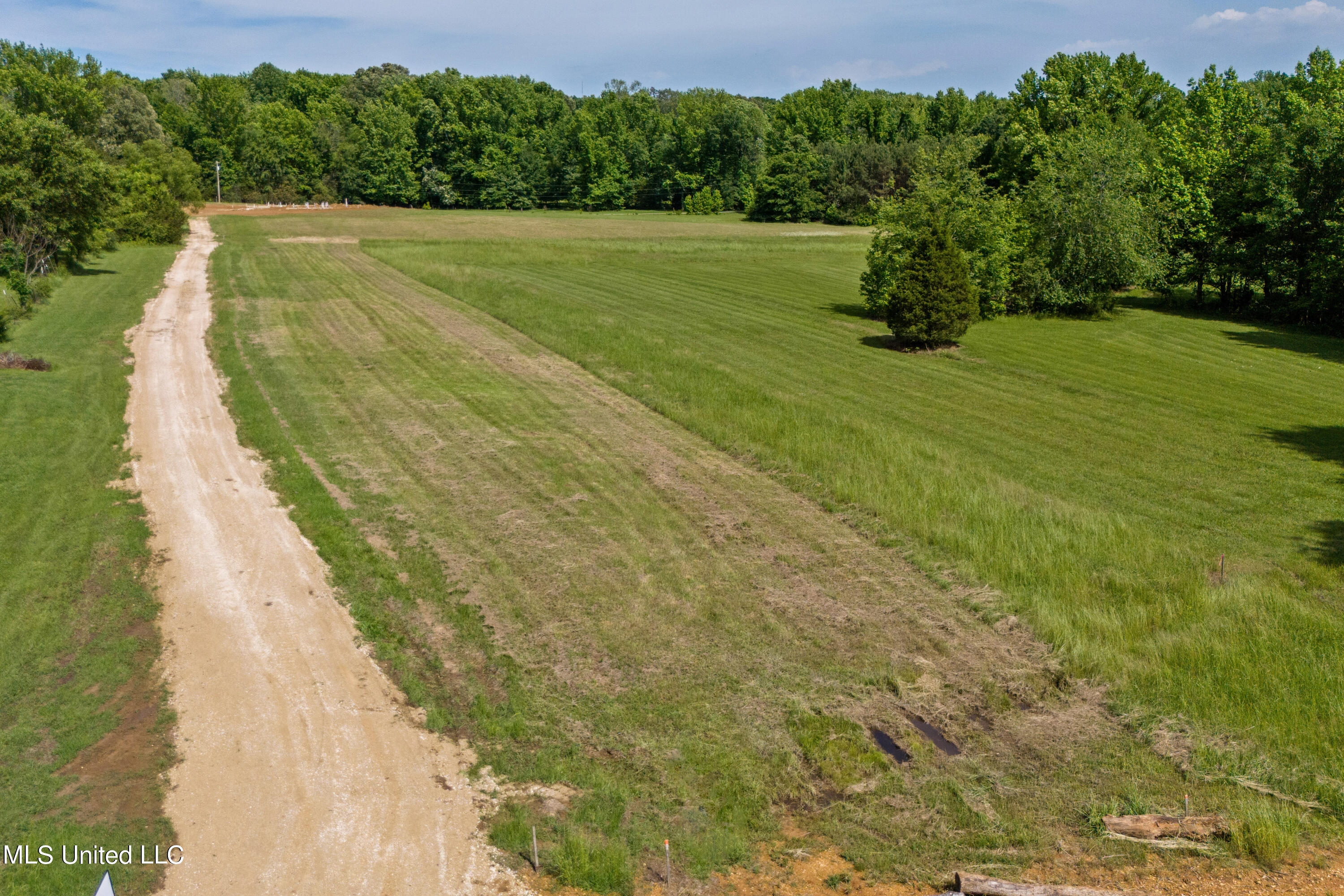 2615 Odom Road Hernando, MS 38632 - Photo 1 of 7 01-2615 Odom Rd-1