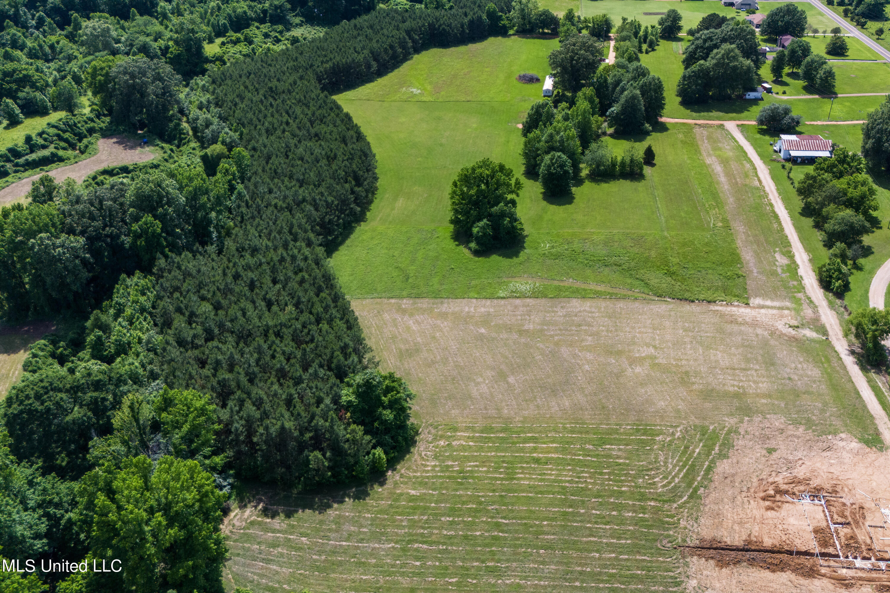 2615 Odom Road Hernando, MS 38632 - Photo 4 of 7 07-2615 Odom Rd-7