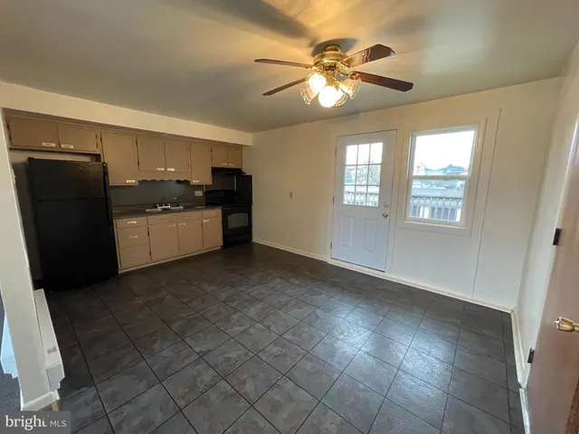 $1,300 | 502 Washington Street, Unit 5B, Shoemakersville, PA 19555