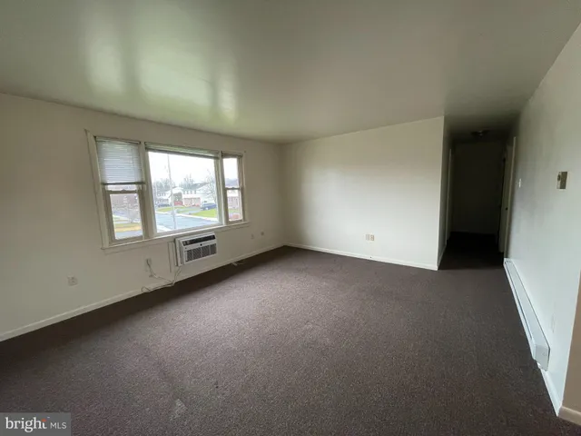 $1,300 | 502 Washington Street, Unit 5B, Shoemakersville, PA 19555