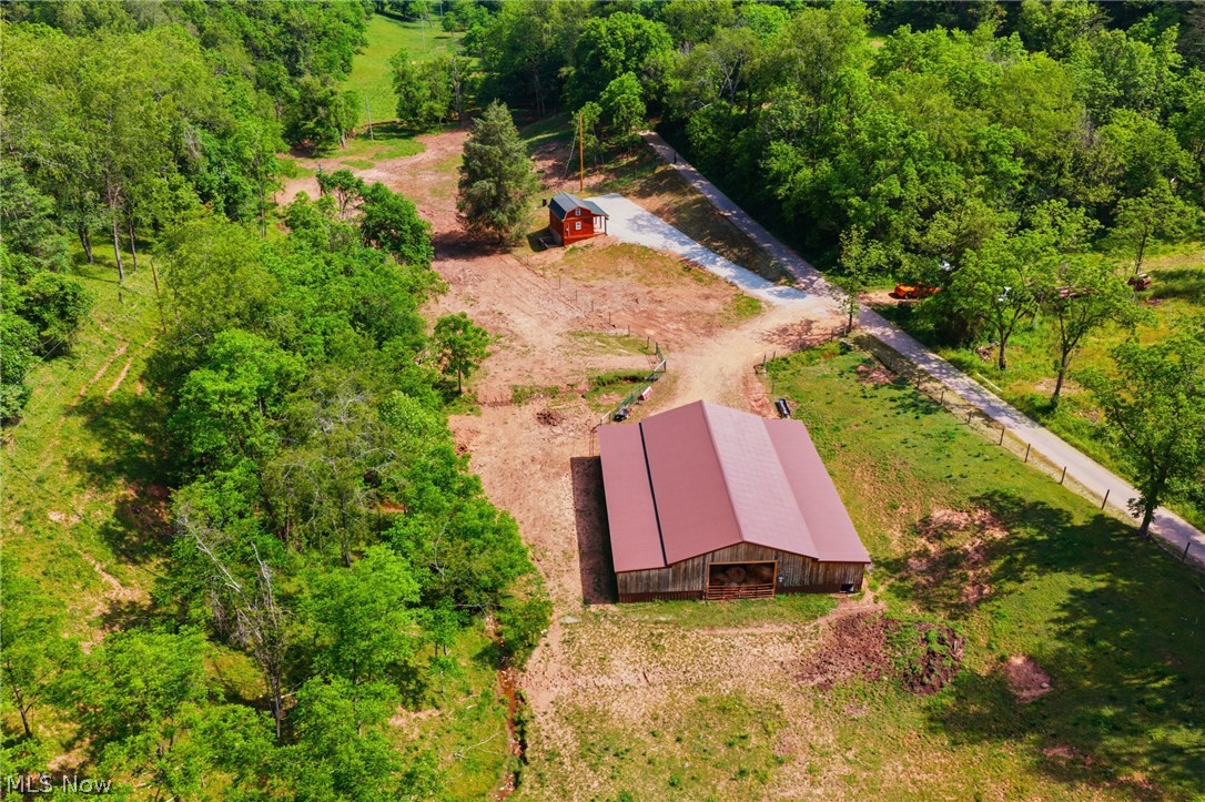 2068 Racy Road Petroleum, WV 26161 - Photo 11 of 34