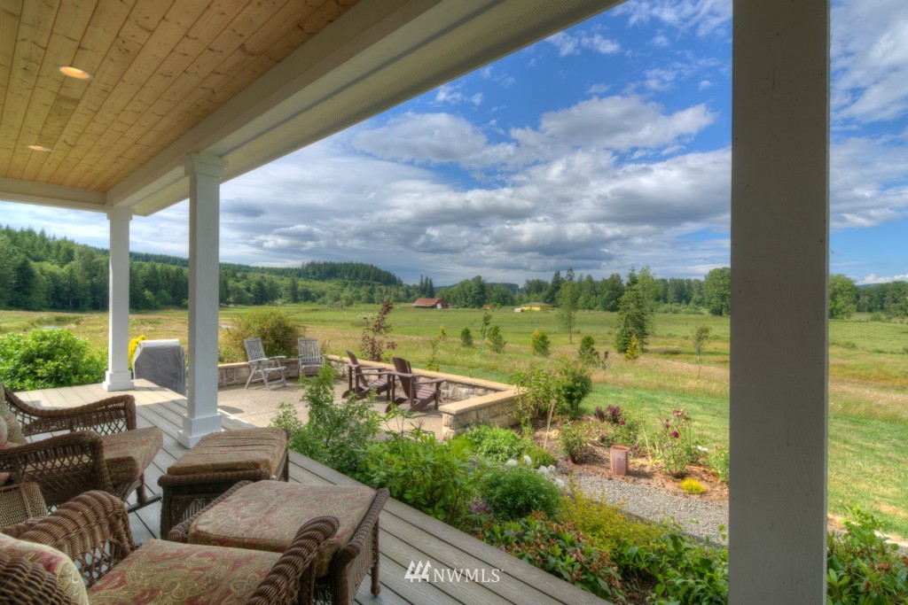 1320 Ceres Hill Road Chehalis, WA 98532 - Photo 2 of 25