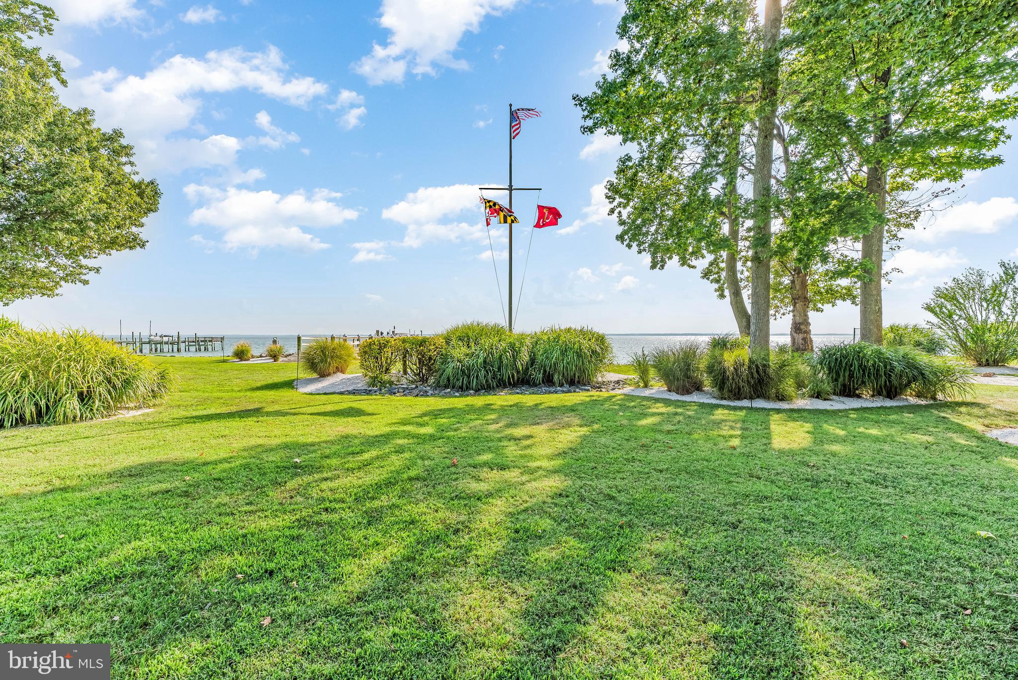 16105 Thomas Road Piney Point, MD 20674 - Photo 11 of 89 Backyard & View