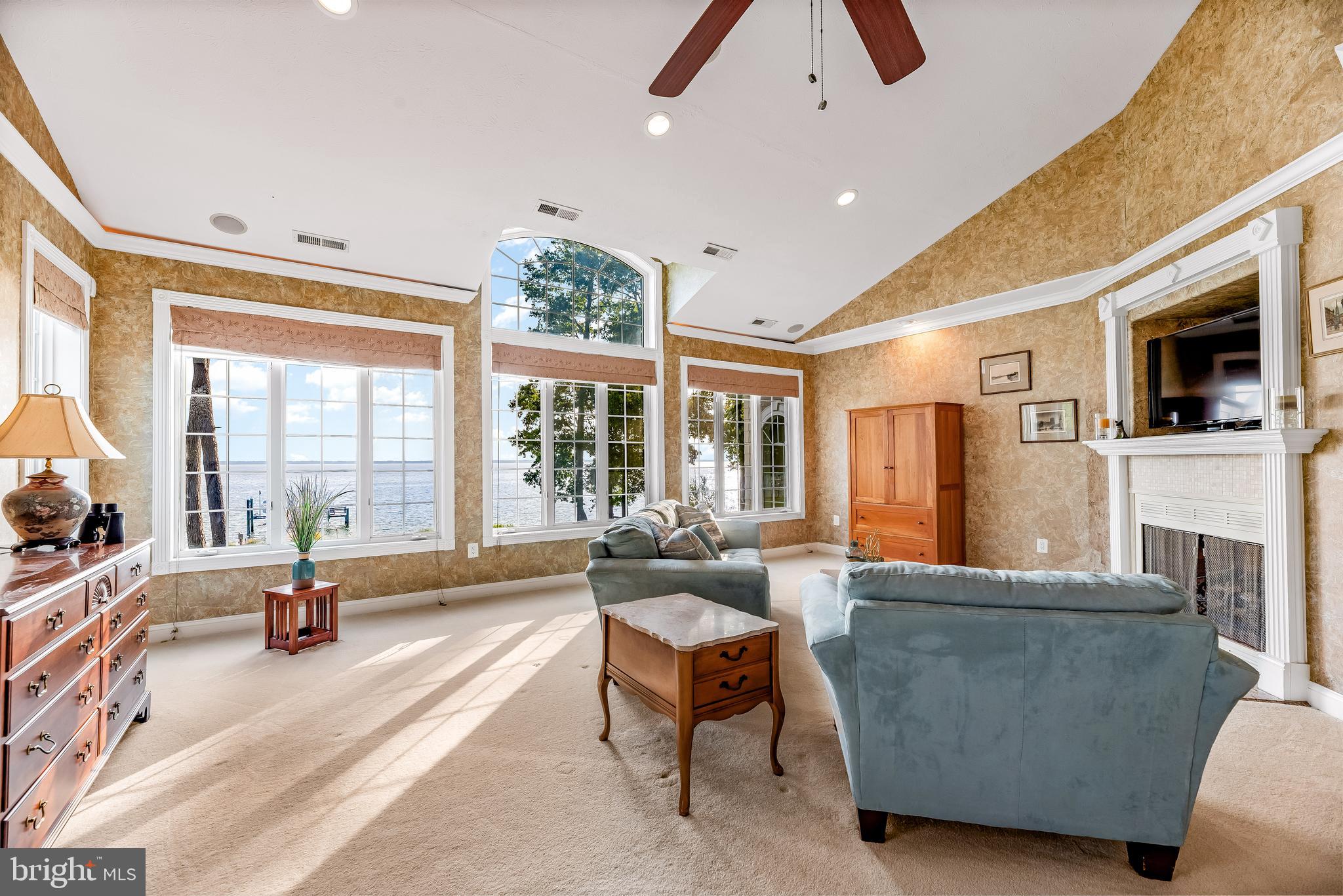 16105 Thomas Road Piney Point, MD 20674 - Photo 47 of 89 Primary Sitting Room