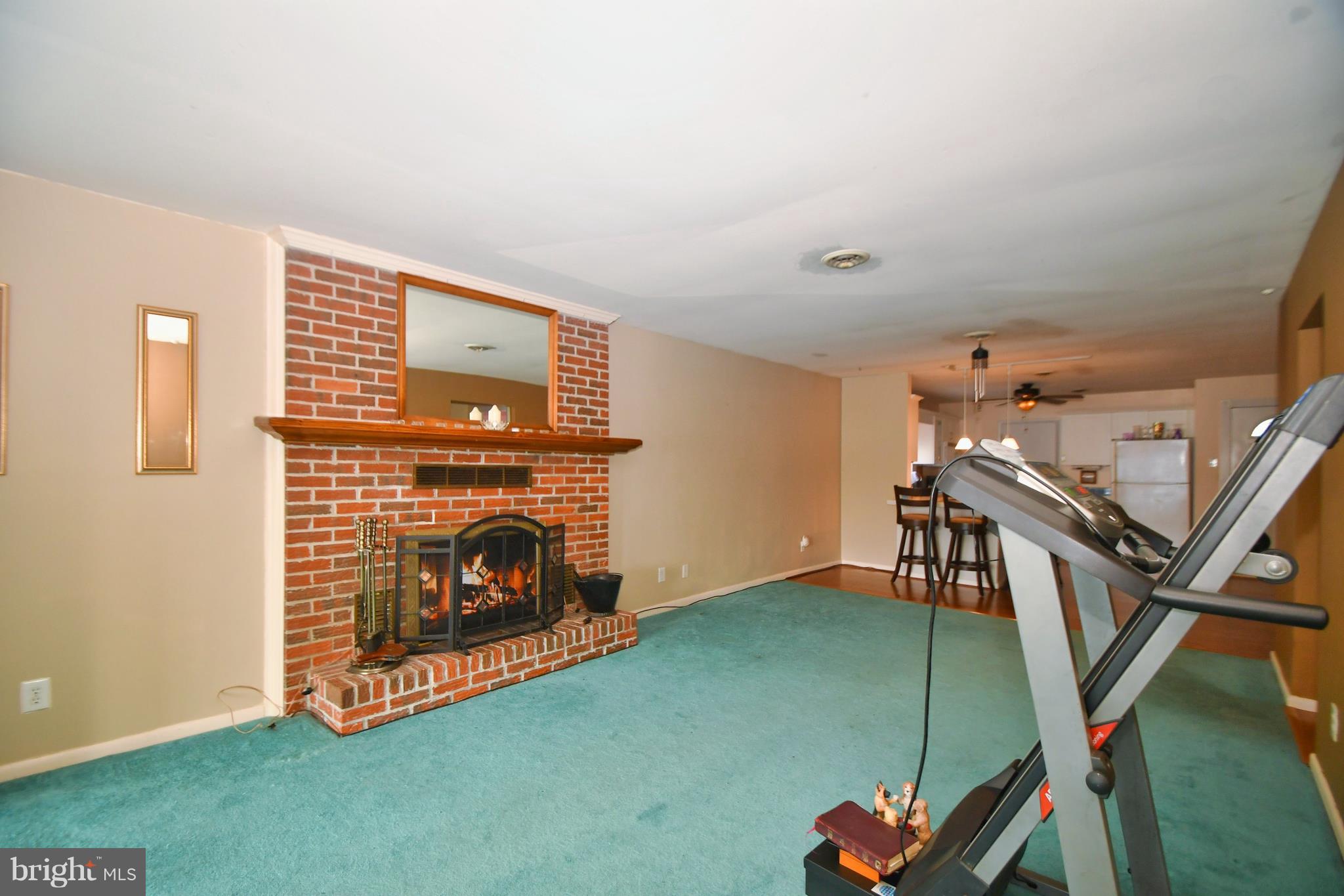 724 Seneca Park Road Baltimore, MD 21220 - Photo 9 of 36 Gallery Image 9